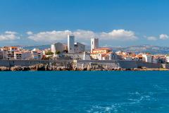 Les remparts de la ville d'Antibes