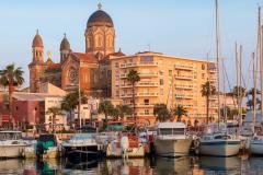 Pour une location saisonnière, mieux vaut investir à proximité des plages. 