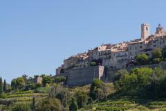 Vence est une ville dont le succès s'accroit et dont les prix augmentent. © Salvador Aznar - Shutterstock