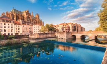 Ville d’Art et d’Histoire, Metz séduit les acquéreurs à la recherche d’un bien de luxe. 