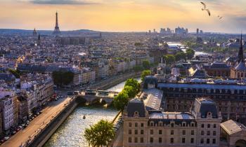 Le marché immobilier Parisien est ralenti par une diminution du nombre d'acquéreurs. © daliu