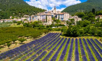 La Drôme provençale offre un cadre de vie idyllique. 