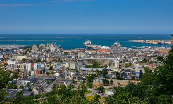 vue-aerienne-port-cherbourg-logicimmo