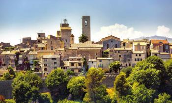 Saint-Paul-de-Vence est un village médiéval plein de charme. © RolfSt - Getty images