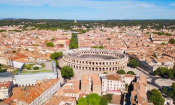 nimes