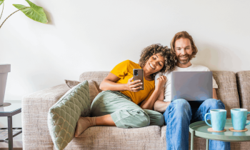 Il est possible d'intégrer certains frais dans le crédit immobilier, comme les frais de notaire. © Kar-Tr - Getty images