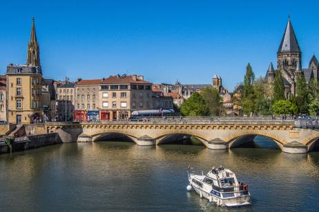 Metz est une métropole dynamique où les prix de vente restent attractifs. 