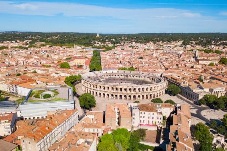 nimes