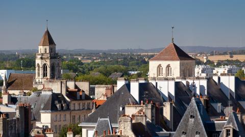 Dans le triangle d'or, les prix de vente sont aussi élevés qu'à Caen.