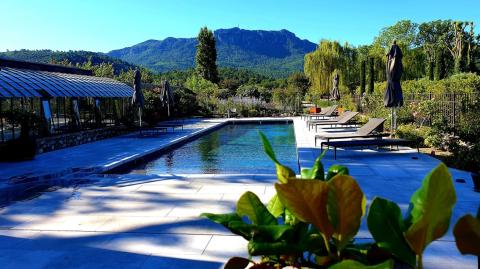 bastide saint-julien piscine