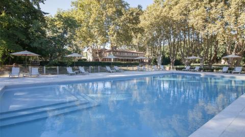 Moulin de Vernègues piscine