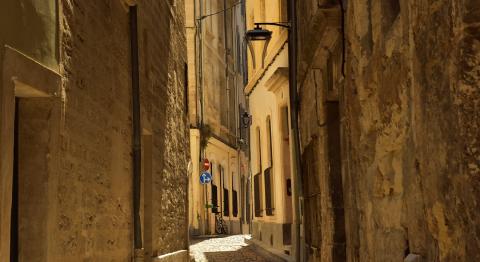 Une rue d'Avignon.