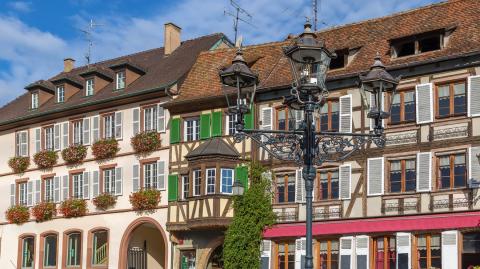 Obernai, Barr, Molsheim… sur la route des vins d’Alsace, ces villes séduisent les acquéreurs. 