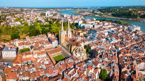 Vue aérienne de Bayonne.