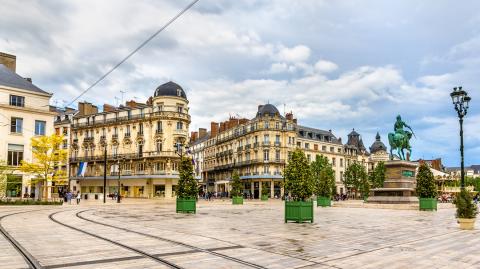 Orléans fait l'objet d'une demande importante de biens immobiliers. © Leonid Andronov -  Adobe Stock