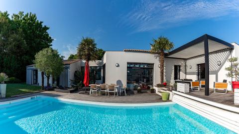 maison-piscine-marseille-logicimmo