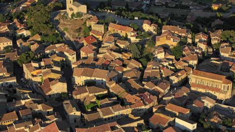 vue-aerienne-rochefort-du-gard-logicimmo