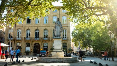 A Aix-en-Provence, un bien vendu au prix du marché peut se vendre en 48h voire moins. © davide bonaldo - Shutterstock