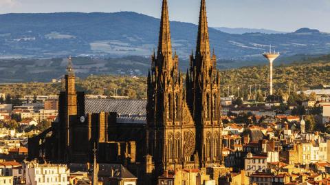 L'hypercentre Clermontois fait partie des quartiers les plus demandés. © Henryk Sadura - Shutterstock