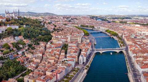 Le loyer moyen Lyonnais s'élève à 843 € mensuels. © Song_about_summer - Shutterstock