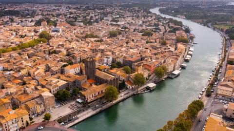 Comme de nombreuses villes côtières, Agde connaît une attractivité croissante. 