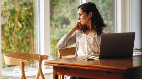 Six astuces pour protéger ses yeux des écrans durant le télétravail