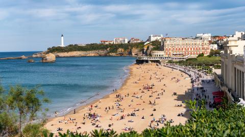 vue-sur-plage-biarritz-logicimmo