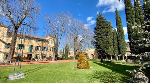 Hostellerie de l'Abbaye de la Celle vue du parc